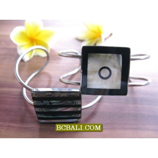 Stainless Steel Cuff Bracelets Shells Package